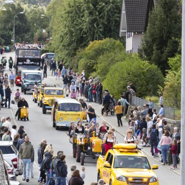 Festumzug am Sonntag