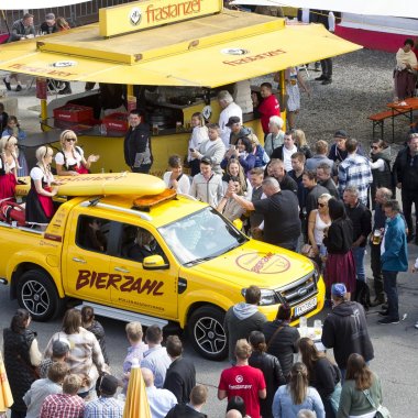 Festumzug am Sonntag