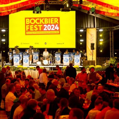 Bockbieranstich am Donnerstag