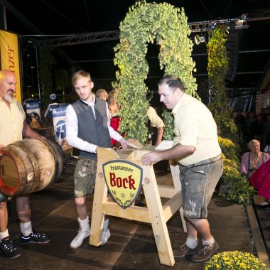 Bockbieranstich am Freitag