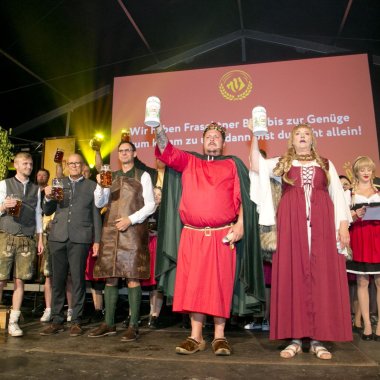 Bockbieranstich am Freitag