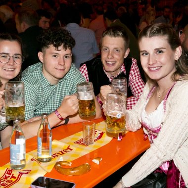 Bockbieranstich am Donnerstag