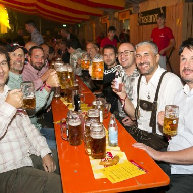 Bockbieranstich am Donnerstag