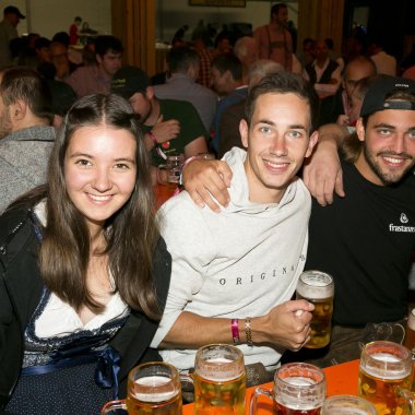 Bockbieranstich am Donnerstag