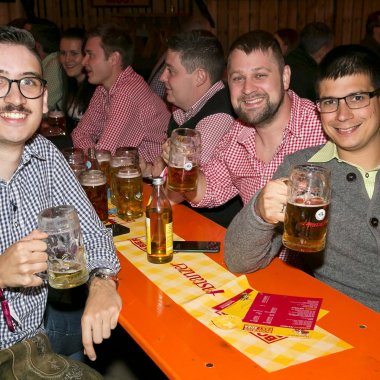 Bockbieranstich am Donnerstag